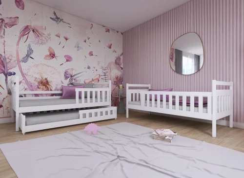 Børneværelse med hvid udtræksseng og enkeltseng, lyserøde og lilla detaljer, blomstret tapet.