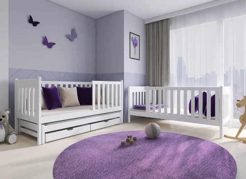 Børneværelse med hvide juniorsenge, lilla vægge, lilla tæppe og sommerfugledekoration.